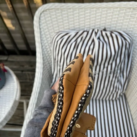 Henri Bendel Dark Brown and Tan Raffia Clutch/Wristlet - Picture 8 of 12